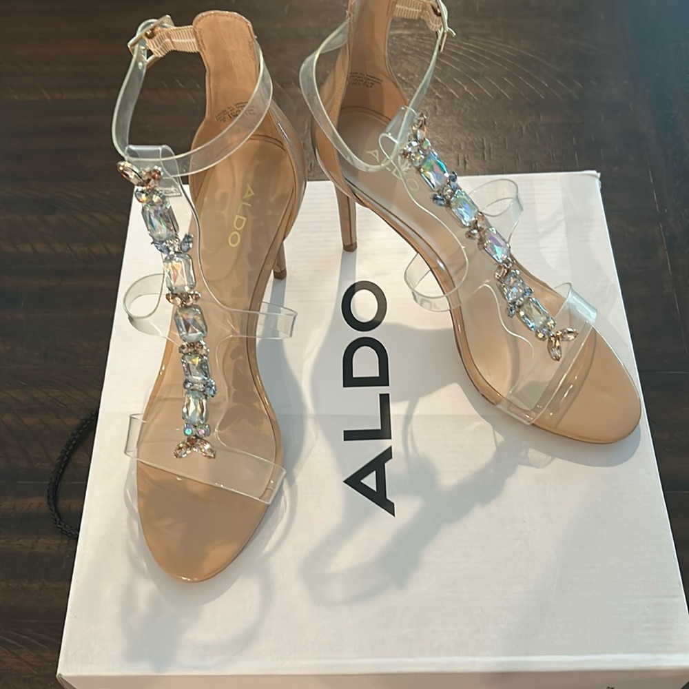 ALDO New Weberlaan heels. Size 8.
